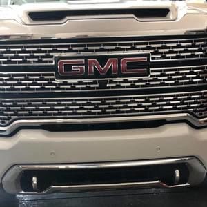 Meet your Posher, Lorri